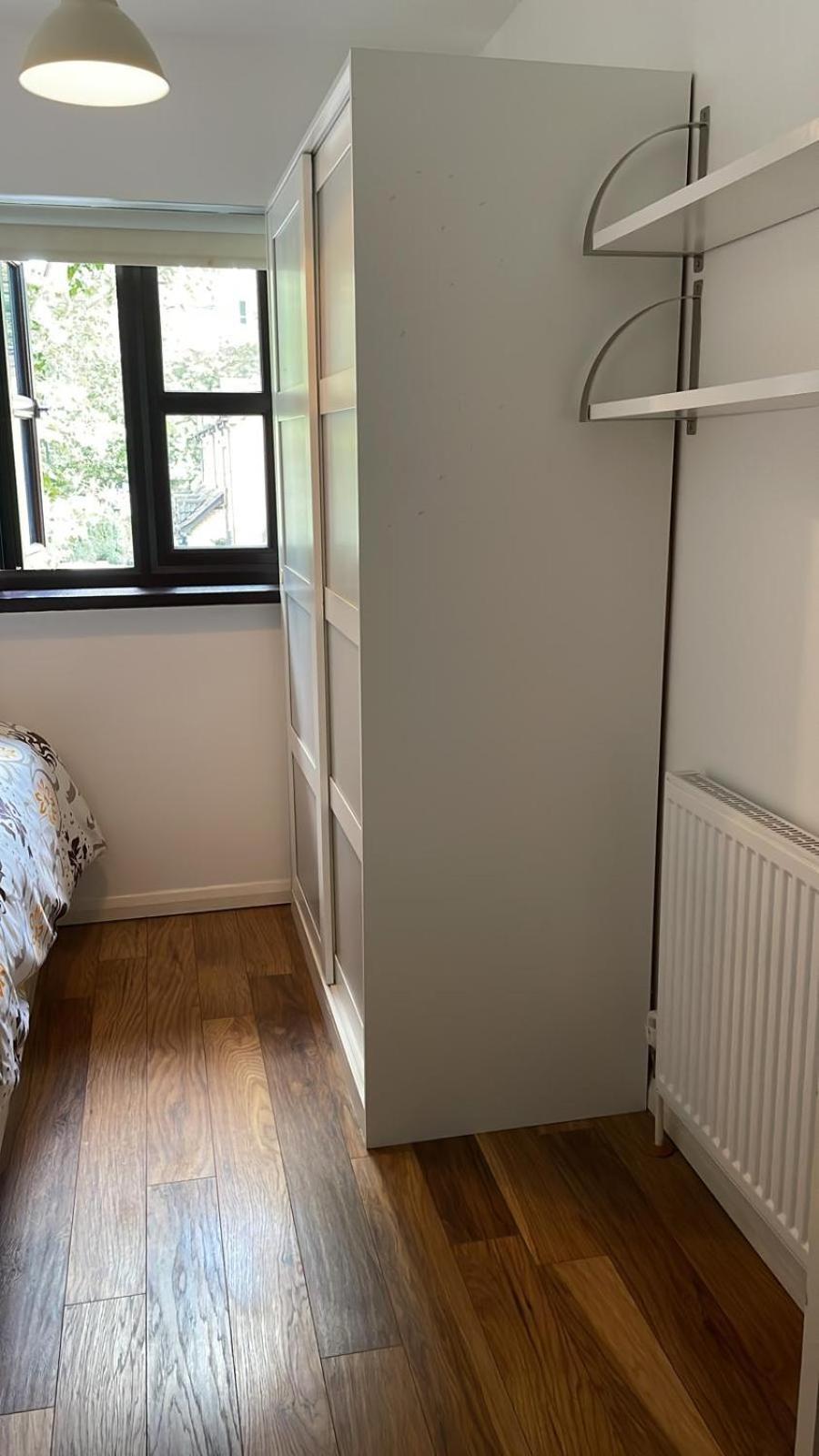 Affittacamere Single Refurbished Bedroom *